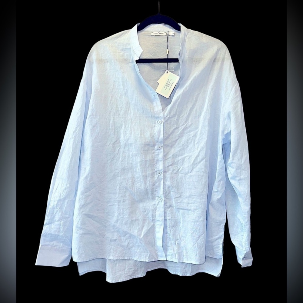 Women's By Egreis linen like top Large NWT